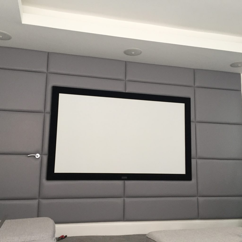 Advanced home cinema setup by ConneX